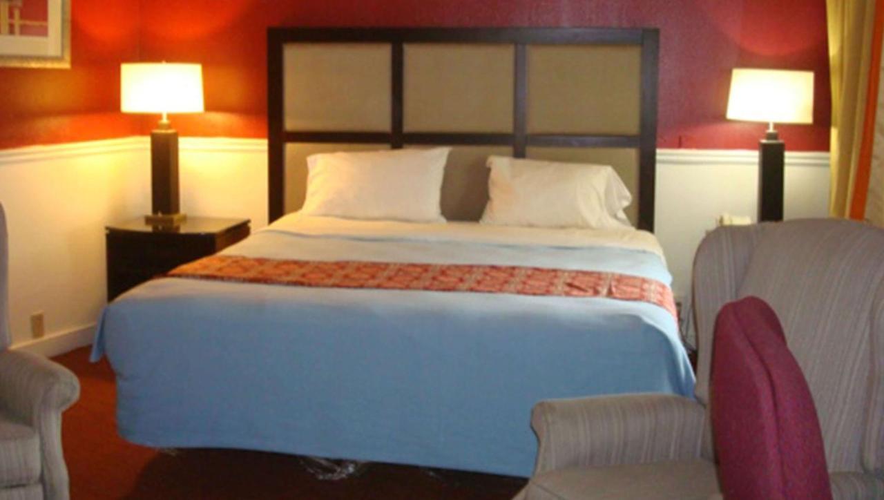 New Haven Inn Extérieur photo