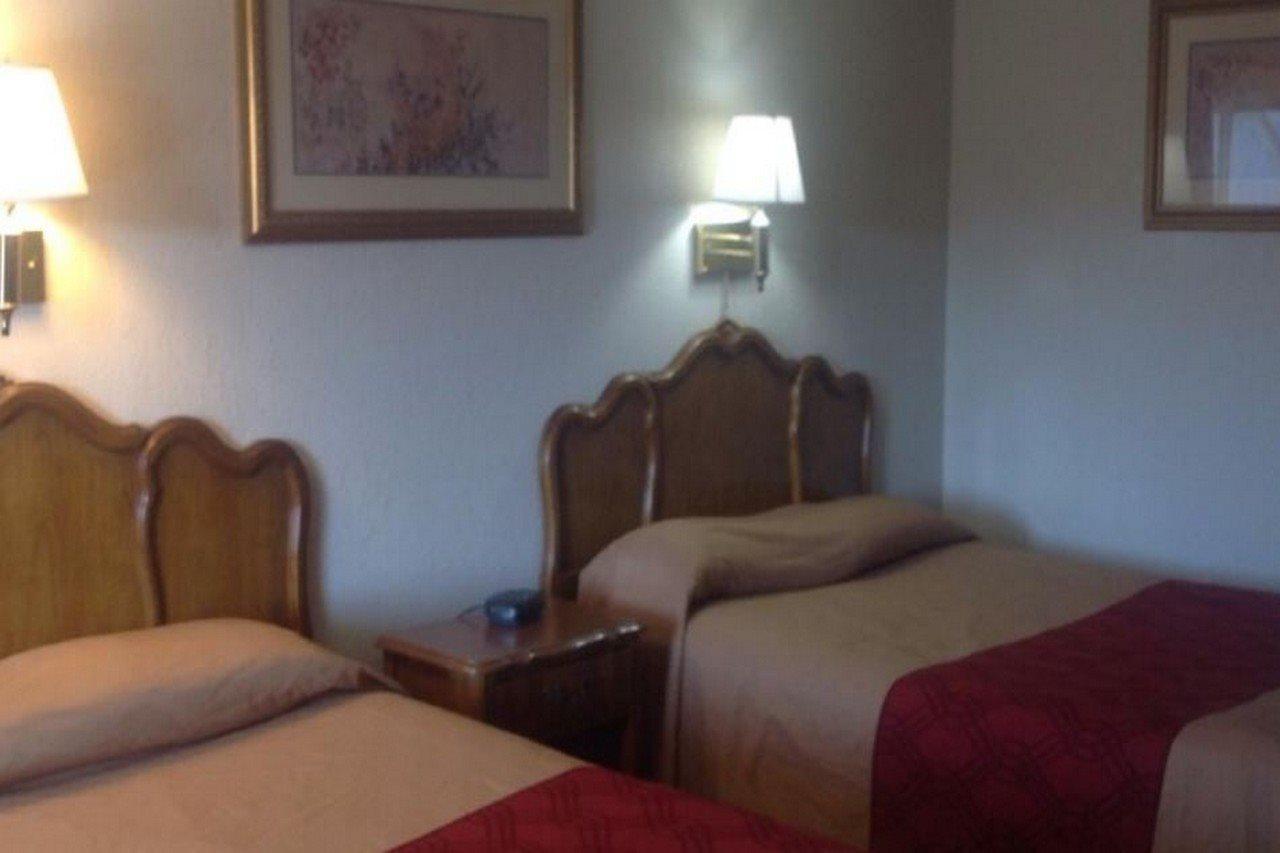 New Haven Inn Extérieur photo